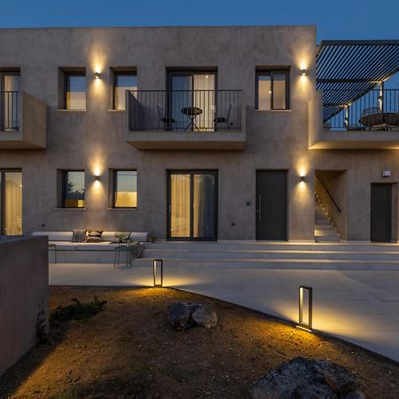 Topos Suites Lassi  Exterior photo