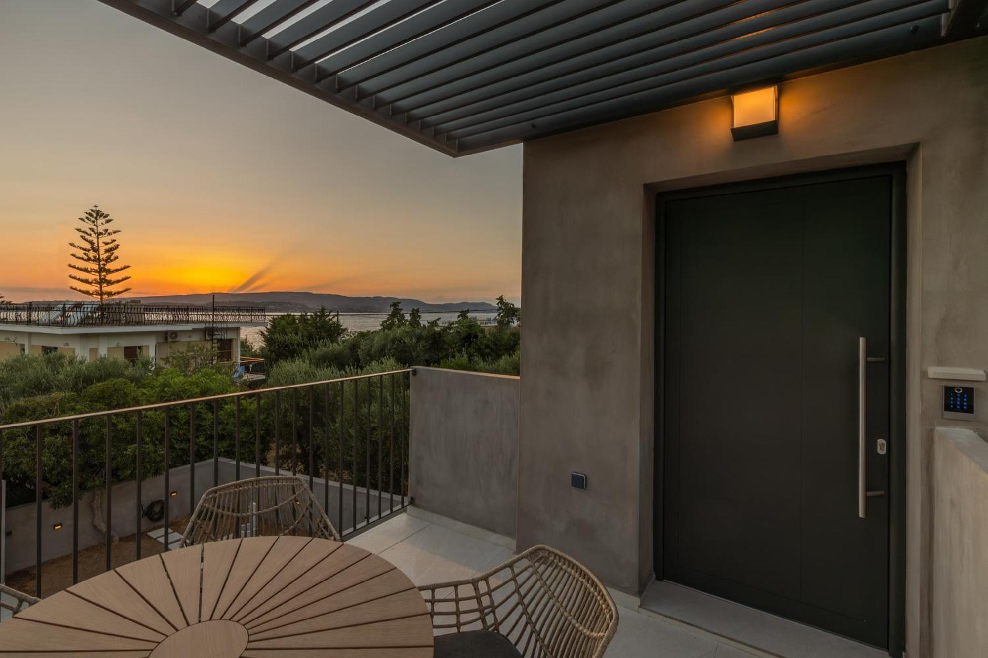 Topos Suites Lassi  Exterior photo